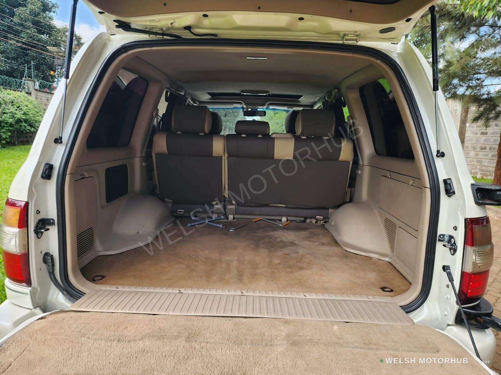 1999 Toyota Land Cruiser 100 Series 4.2L Diesel SUV, photo 6