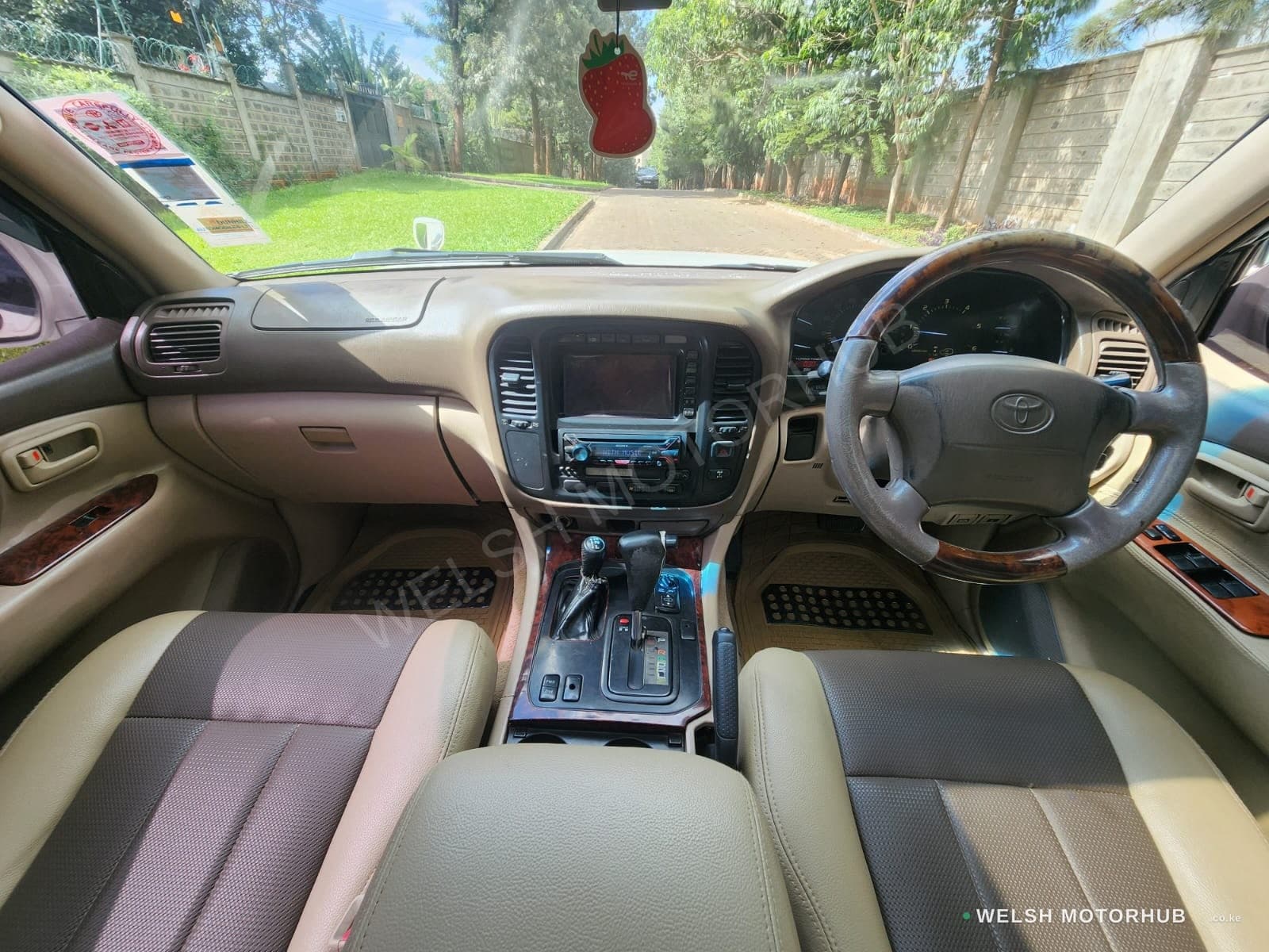 1999 Toyota Land Cruiser 100 Series 4.2L Diesel SUV, photo 12