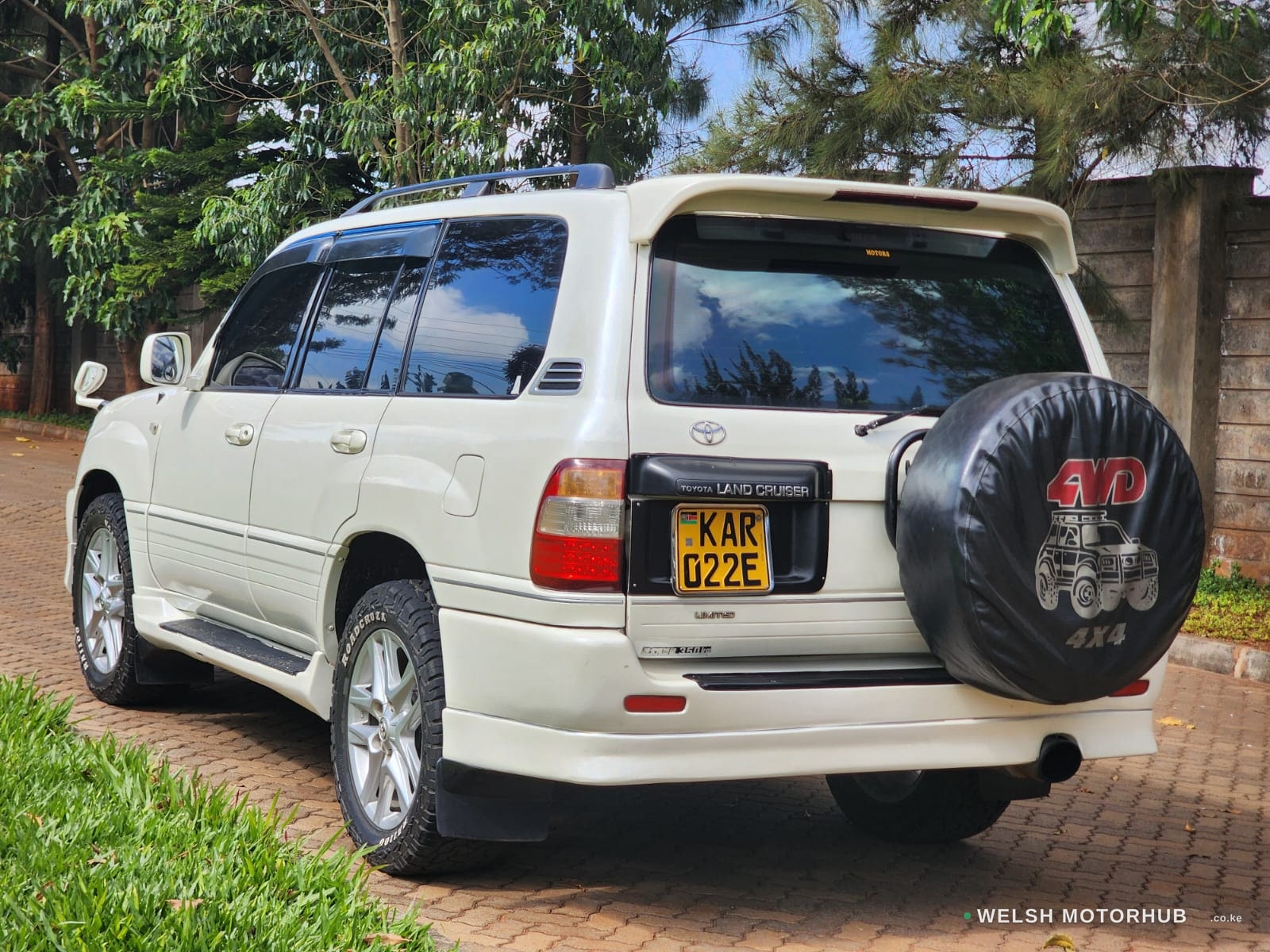 1999 Toyota Land Cruiser 100 Series 4.2L Diesel SUV, photo 8