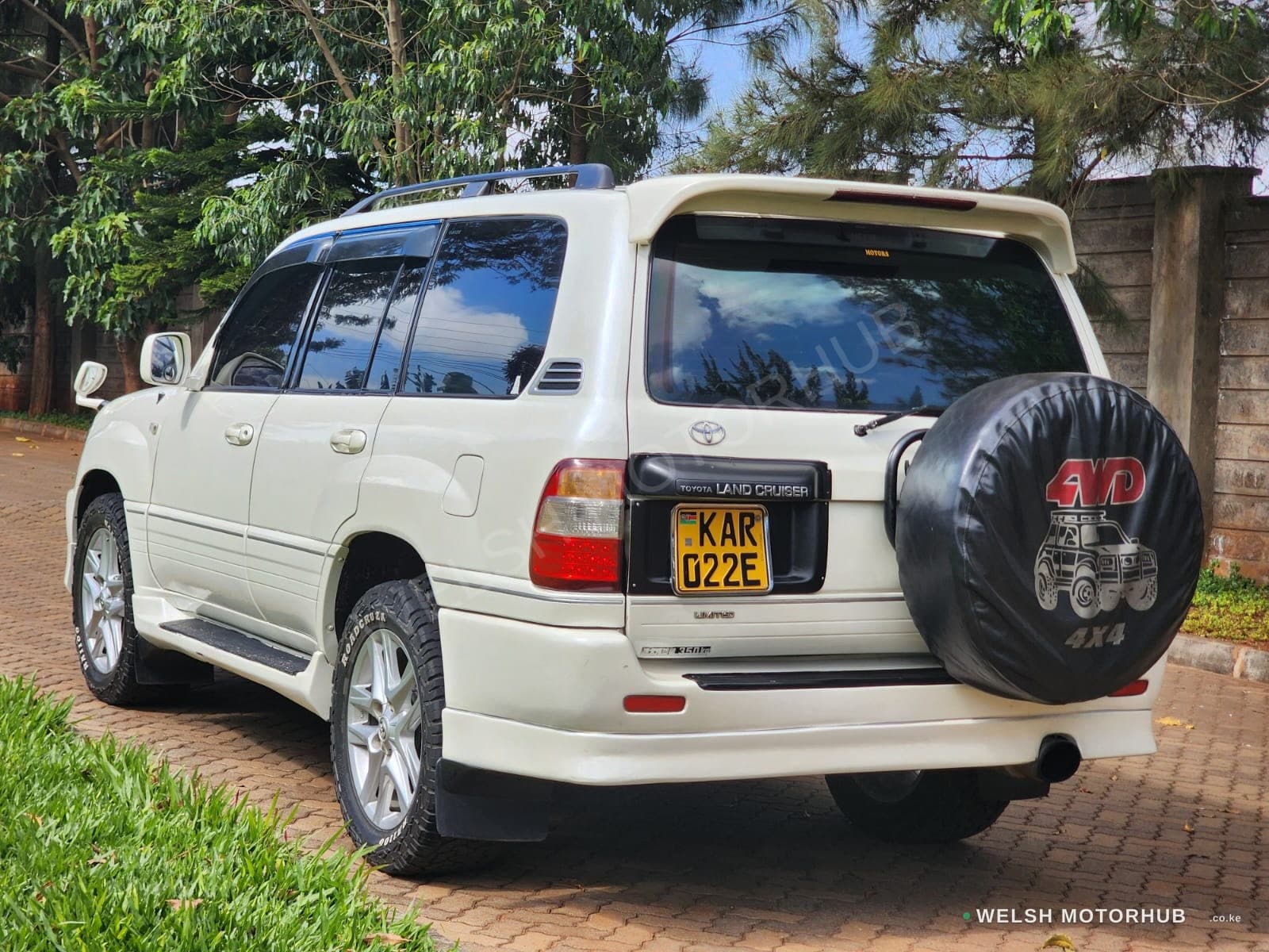 1999 Toyota Land Cruiser 100 Series 4.2L Diesel SUV, photo 8