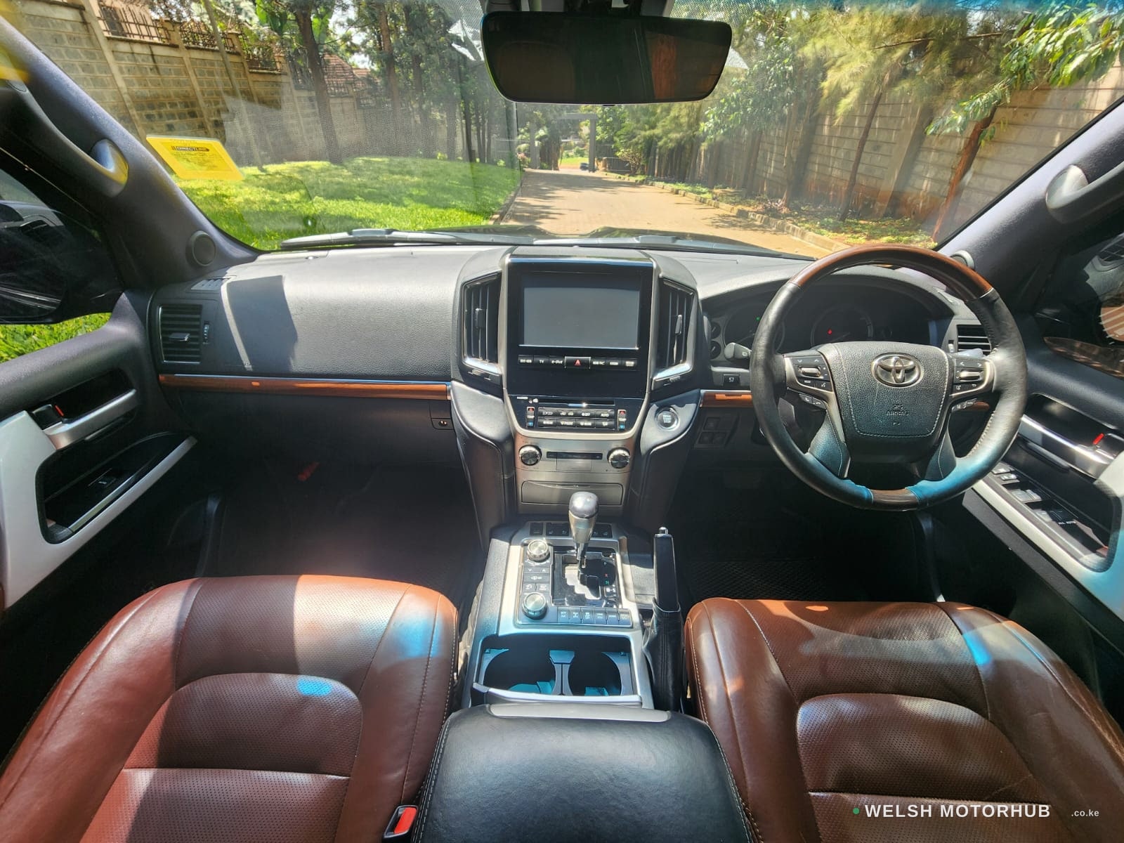2016 Toyota Land Cruiser 4.6L Diesel SUV, photo 10