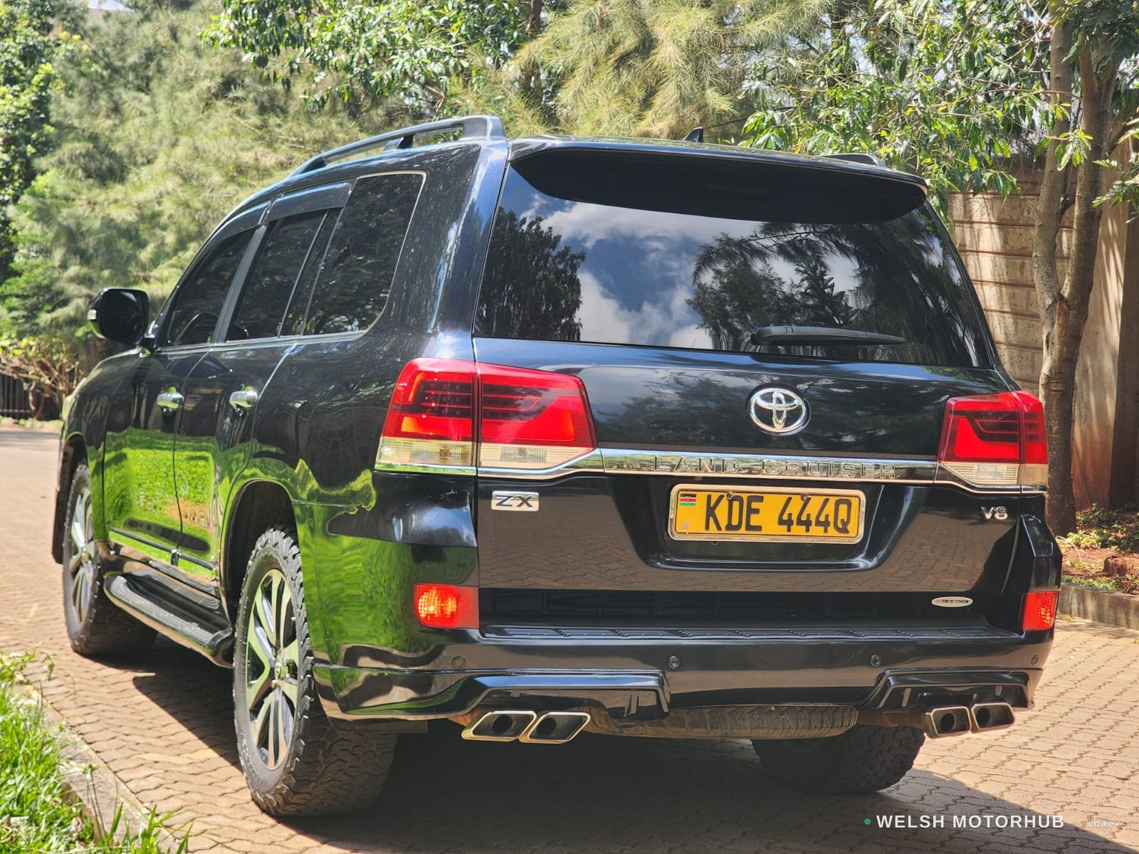 2016 Toyota Land Cruiser 4.6L Diesel SUV, photo 7