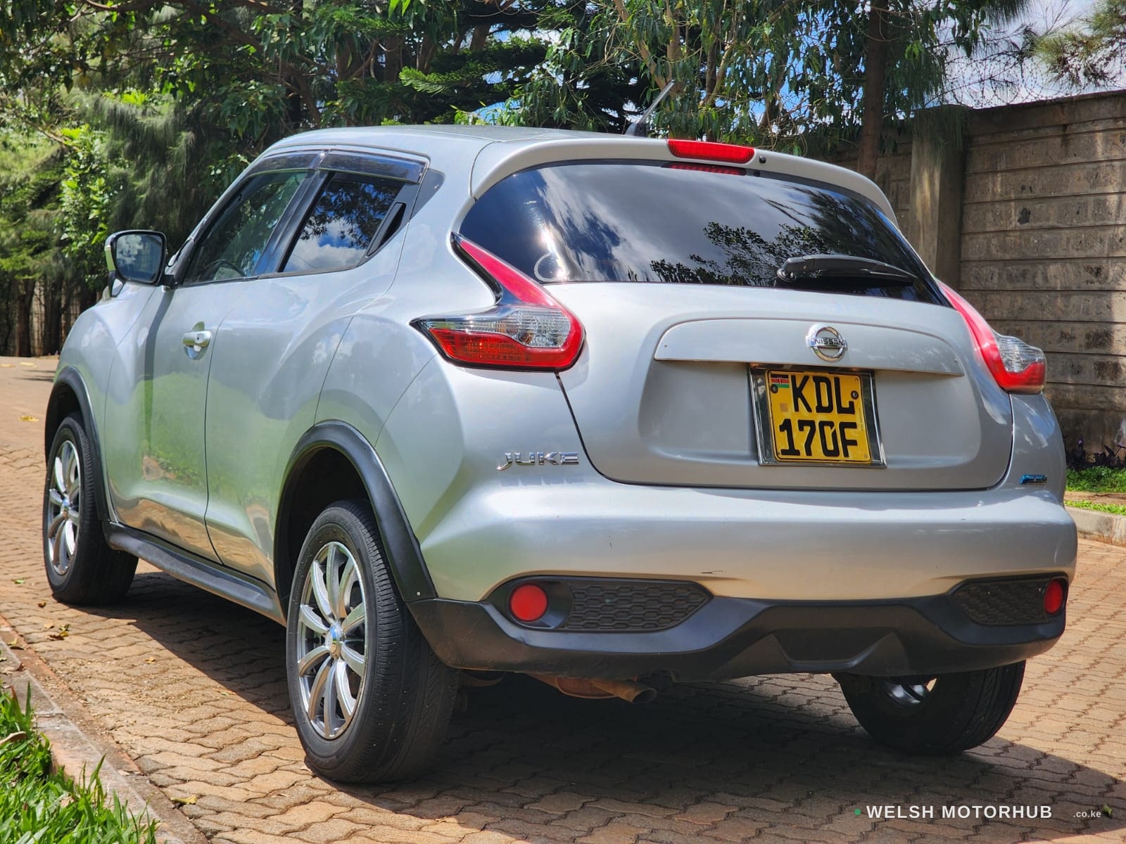 2015 Nissan Juke 1.5L Petrol SUV, photo 3
