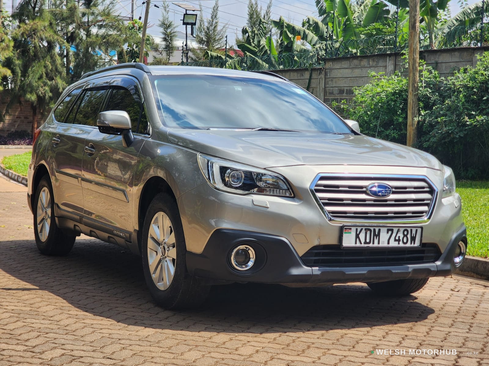2017 Subaru Outback BS9 2.5L Petrol, photo 2