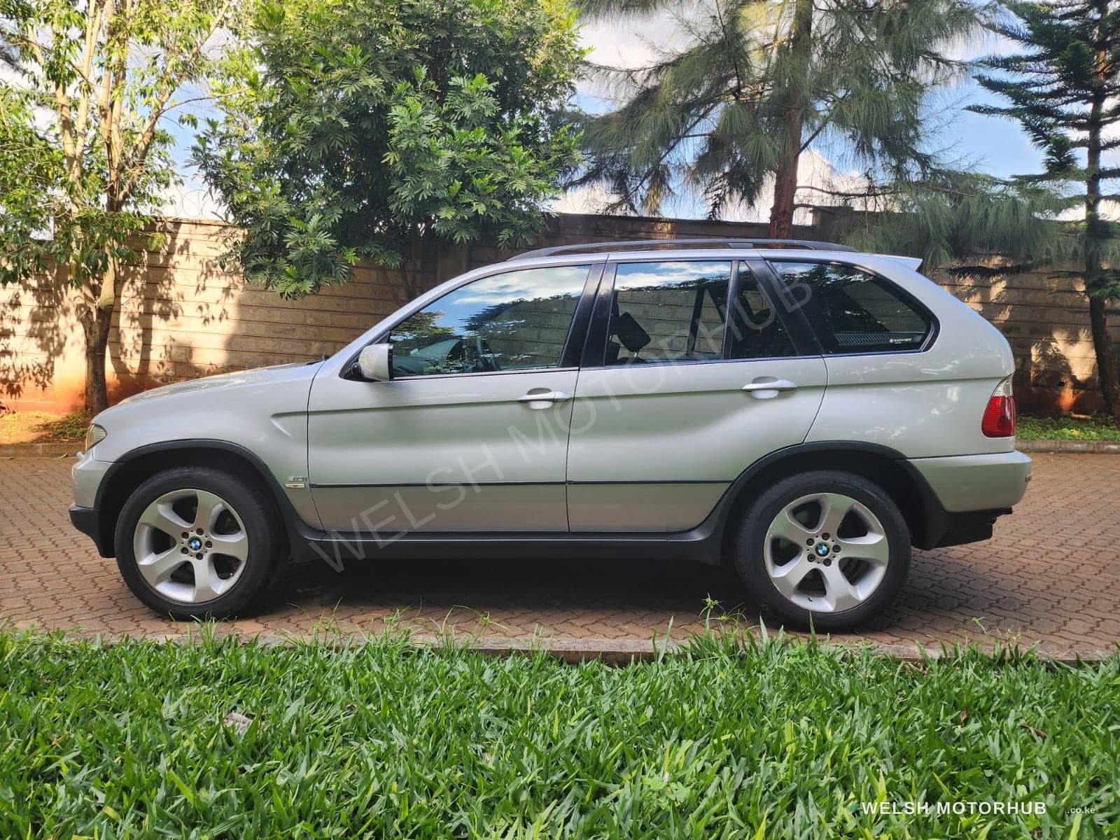 2007 BMW X5 3L Petrol SUV, photo 3