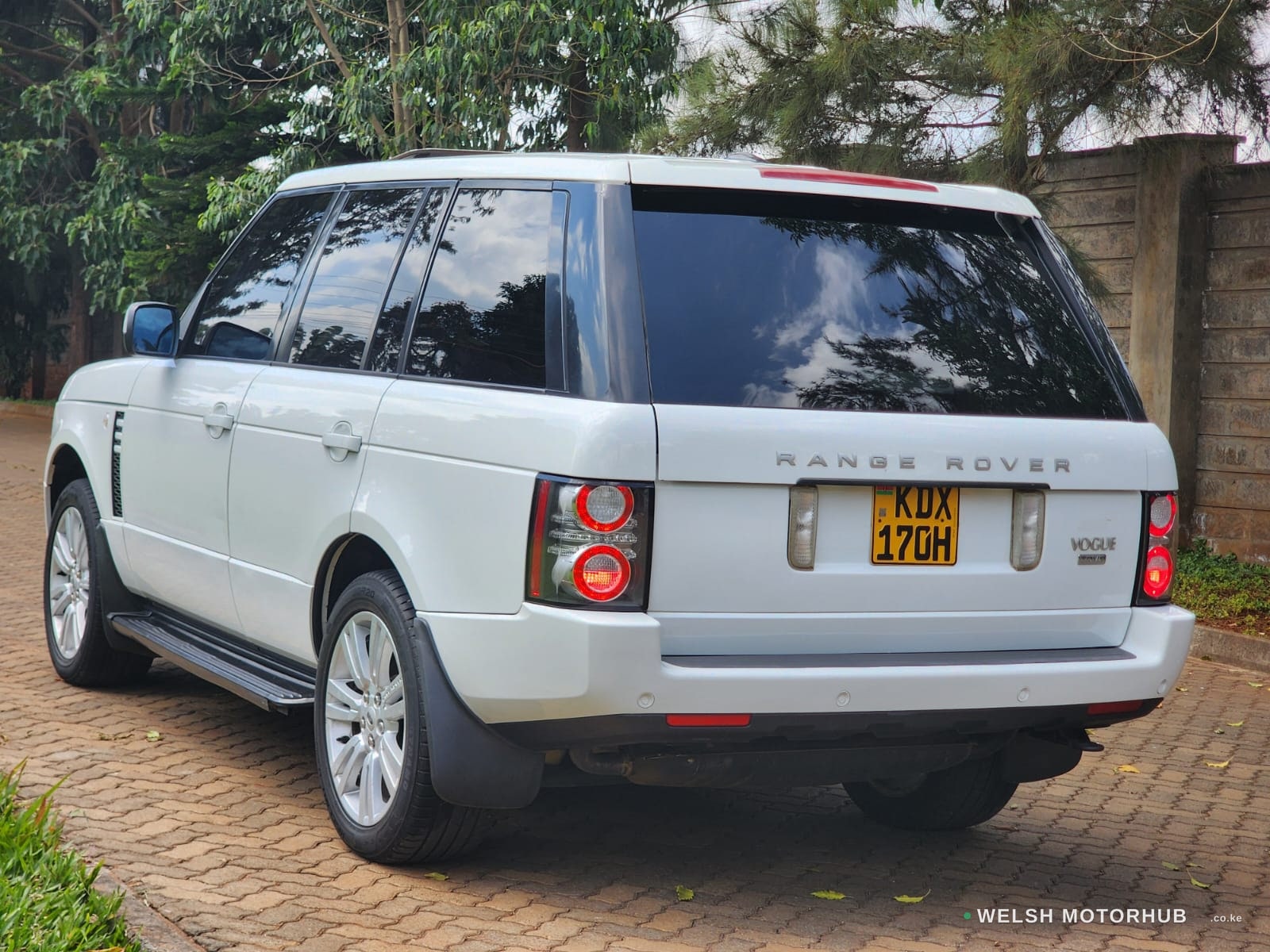 2010 Range Rover Vogue 3.6L Diesel SUV, photo 6