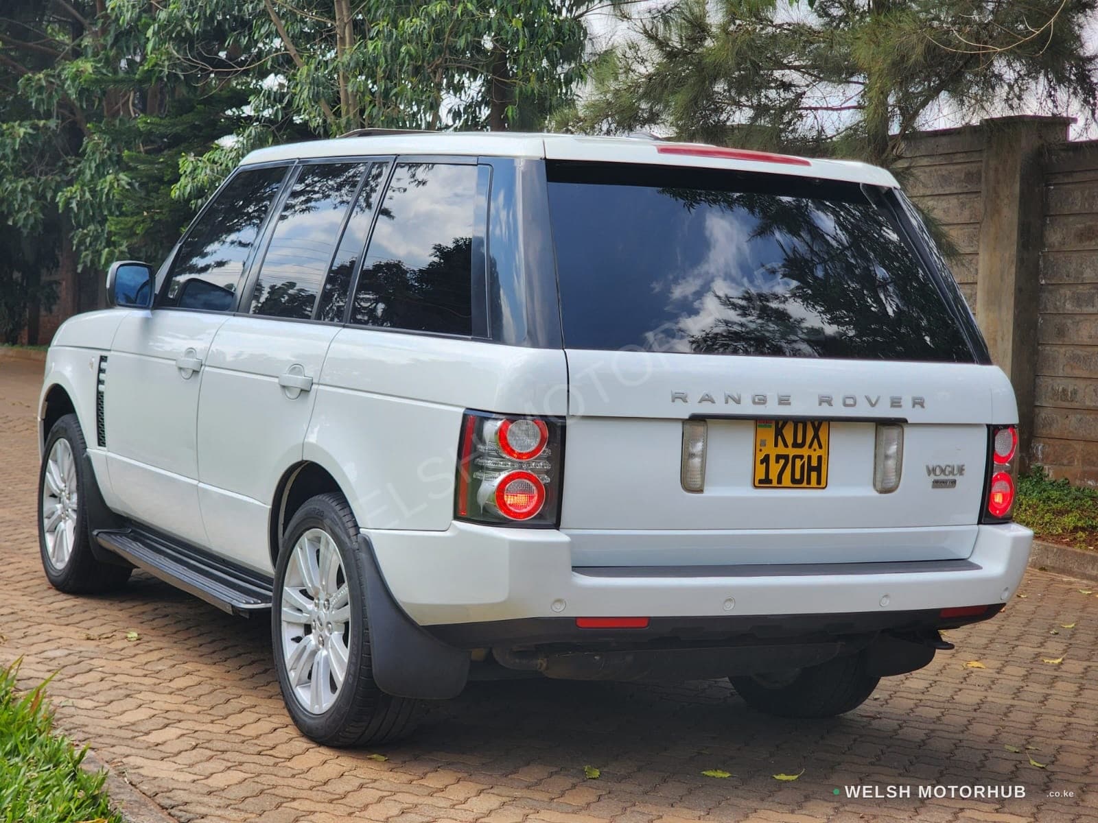 2010 Range Rover Vogue 3.6L Diesel SUV, photo 6