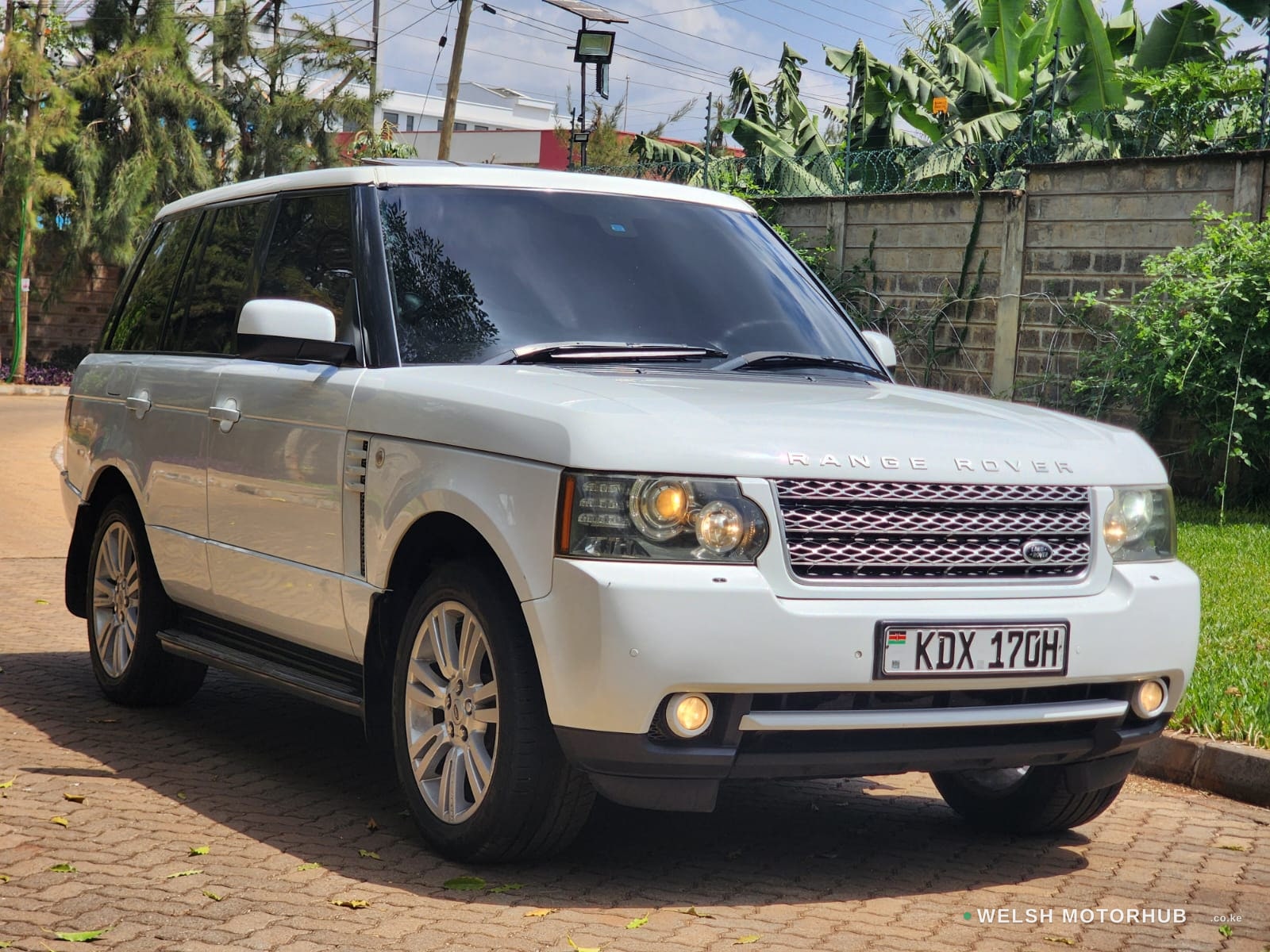 2010 Range Rover Vogue 3.6L Diesel SUV, photo 3