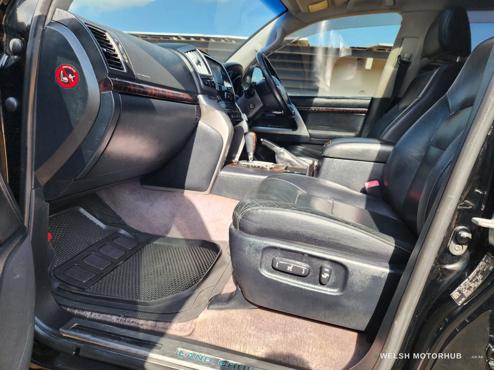 2012 Toyota Land Cruiser V8 4.6L Diesel SUV, photo 11