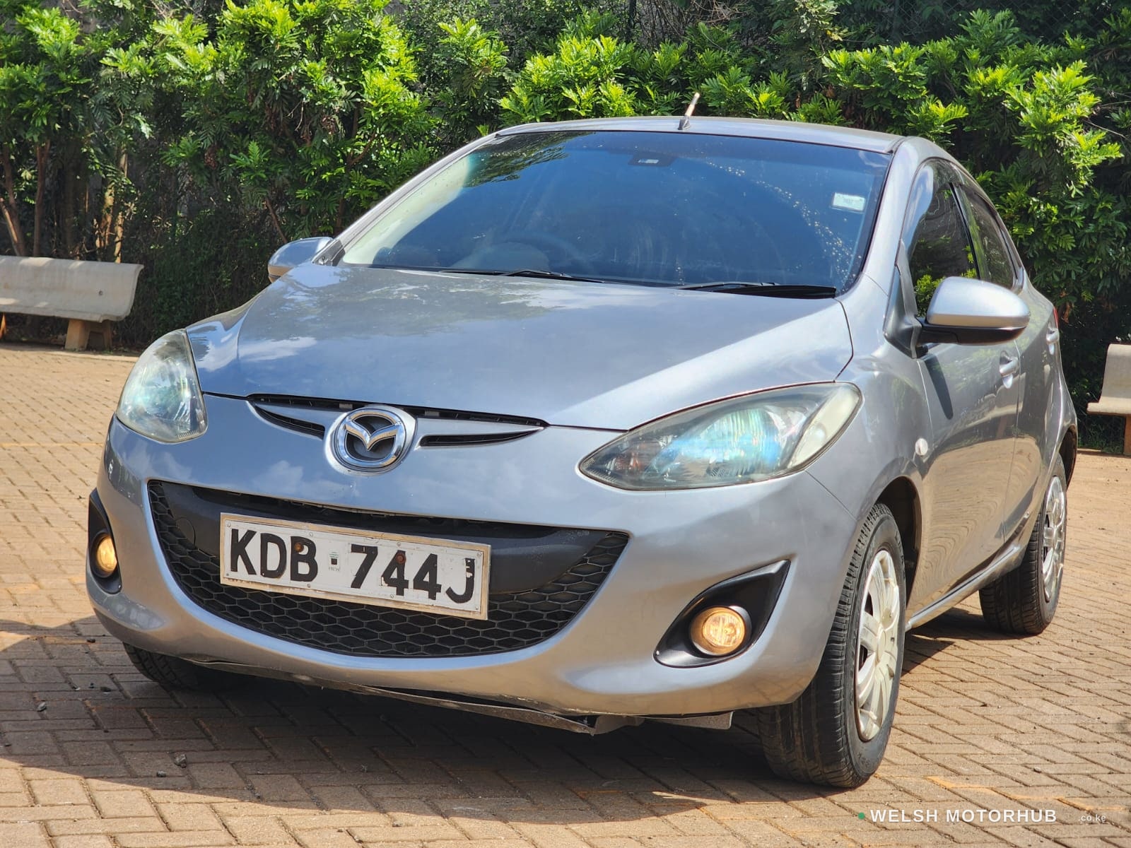 2014 Mazda Demio 1.3L Petrol Hatchback, photo 4