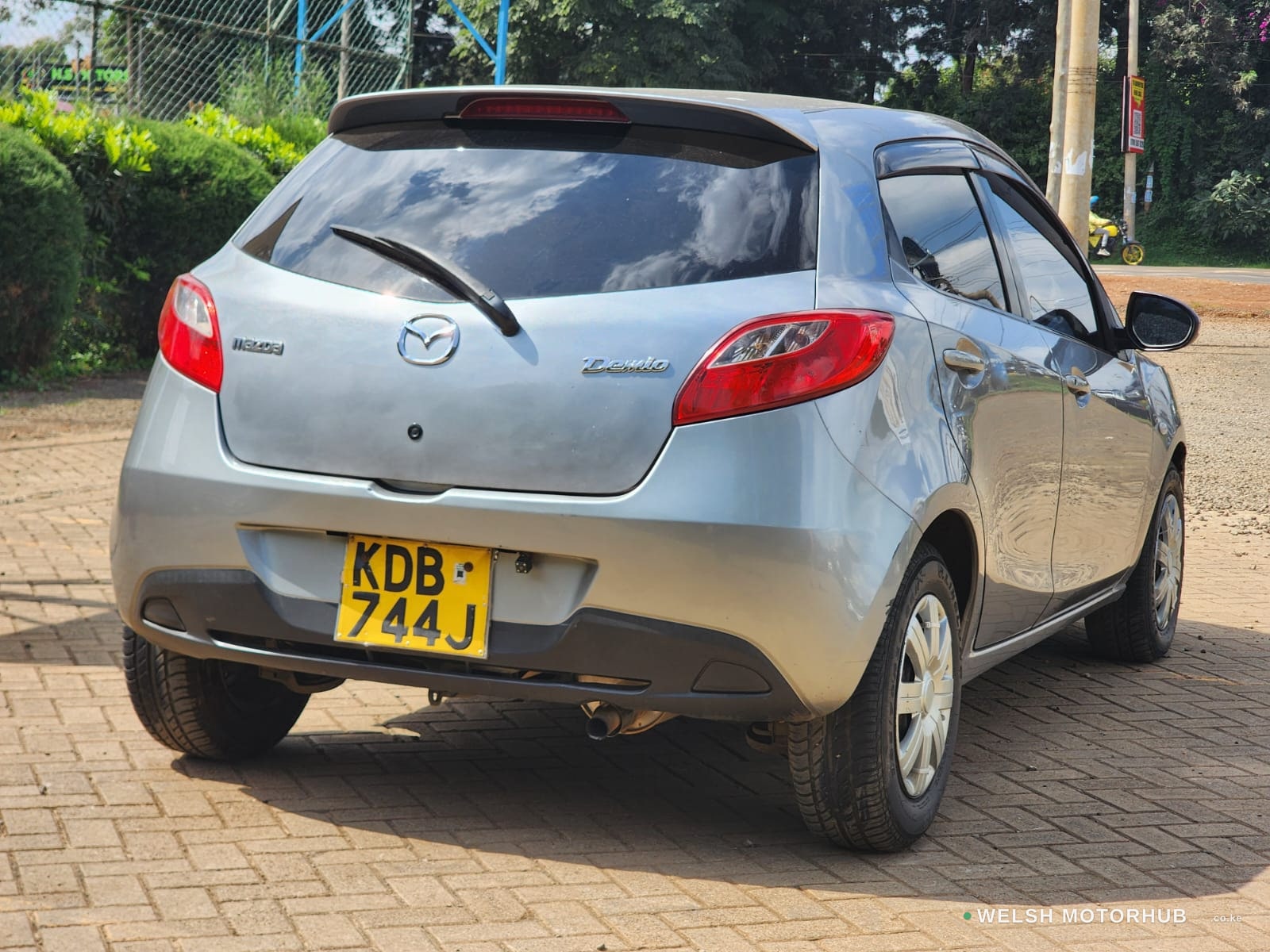 2014 Mazda Demio 1.3L Petrol Hatchback, photo 3