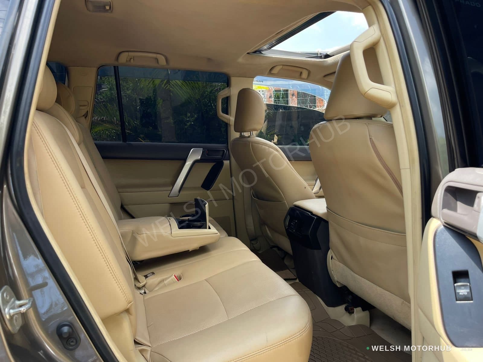 2014 Toyota Prado J150 TX-L 2.7L Petrol SUV, photo 11