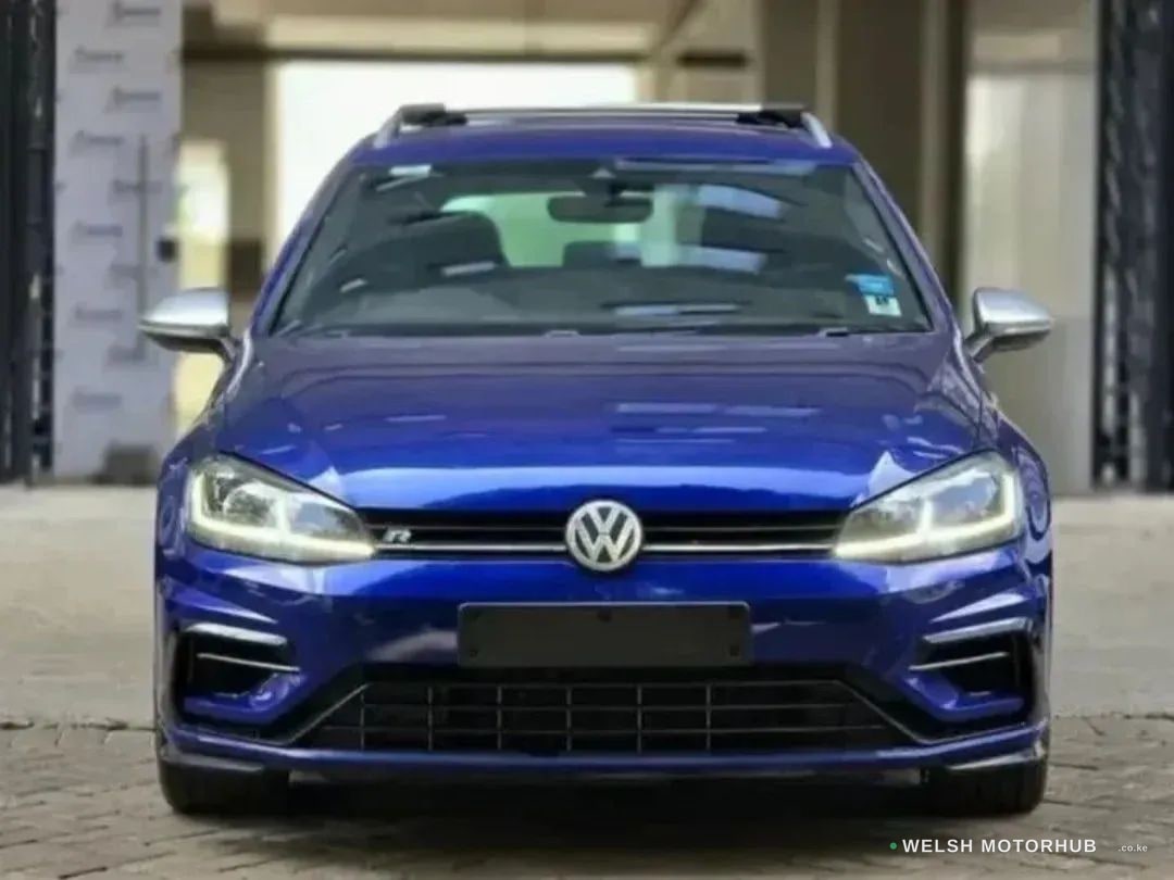 2019 Volkswagen Golf R MK7.5 2L Petrol, photo 2