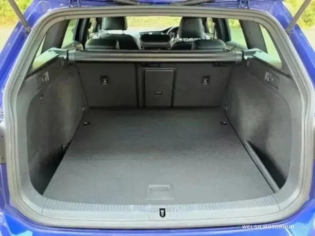 2019 Volkswagen Golf R MK7.5 2L Petrol, photo 9
