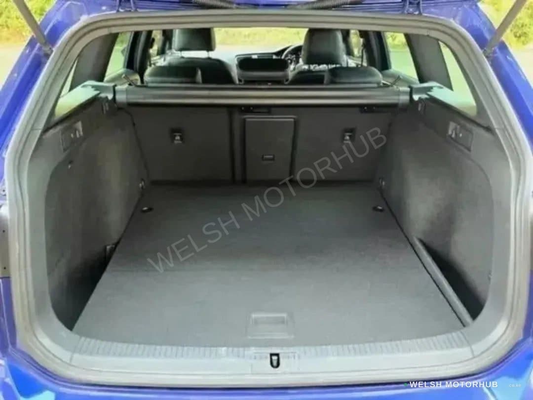 2019 Volkswagen Golf R MK7.5 2L Petrol, photo 9