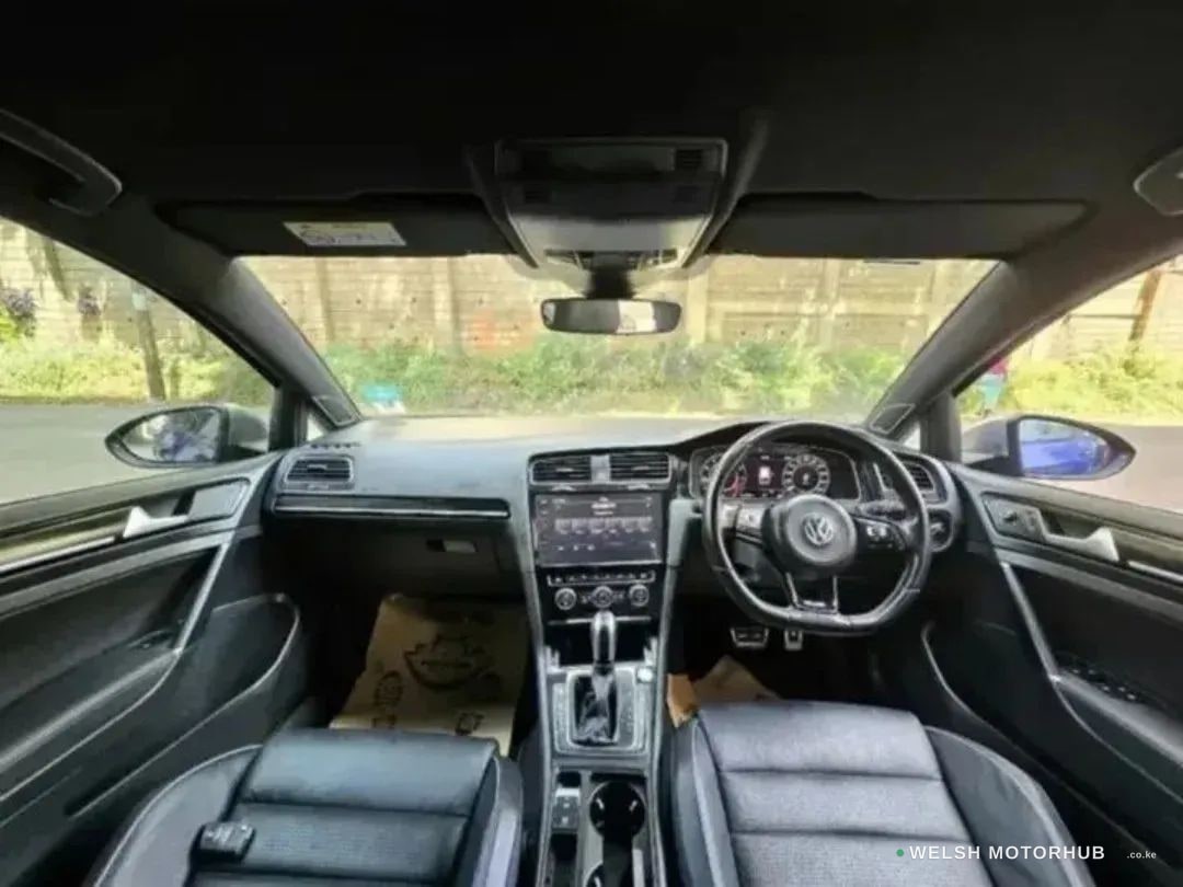 2019 Volkswagen Golf R MK7.5 2L Petrol, photo 7