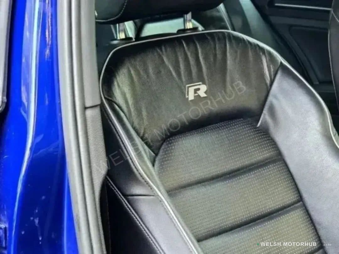 2019 Volkswagen Golf R MK7.5 2L Petrol, photo 13