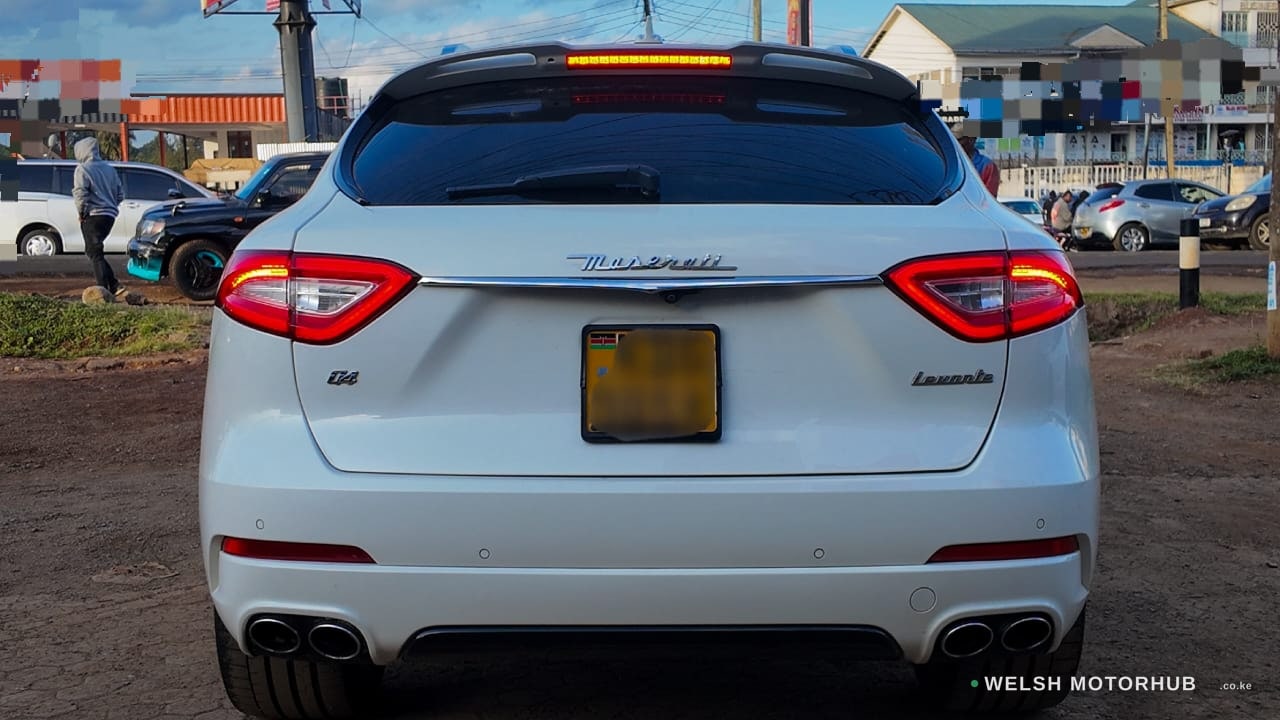 2018 Maserati Levante GT 3L Petrol SUV, photo 5