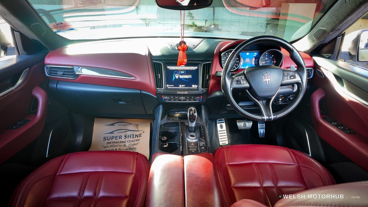 2018 Maserati Levante GT 3L Petrol SUV, photo 7