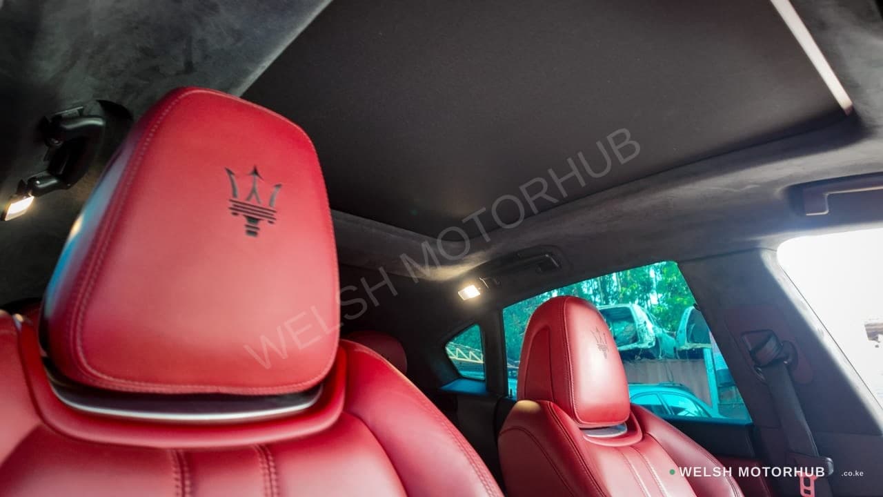 2018 Maserati Levante GT 3L Petrol SUV, photo 10