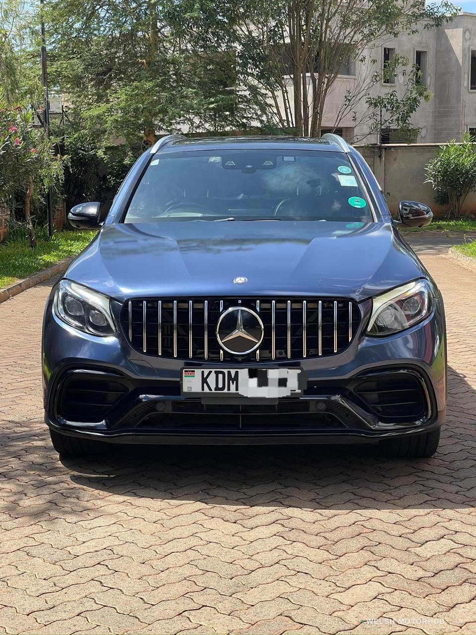 2017 Mercedes-Benz GLC 250 4MATIC AMG 2L Petrol SUV, photo 4