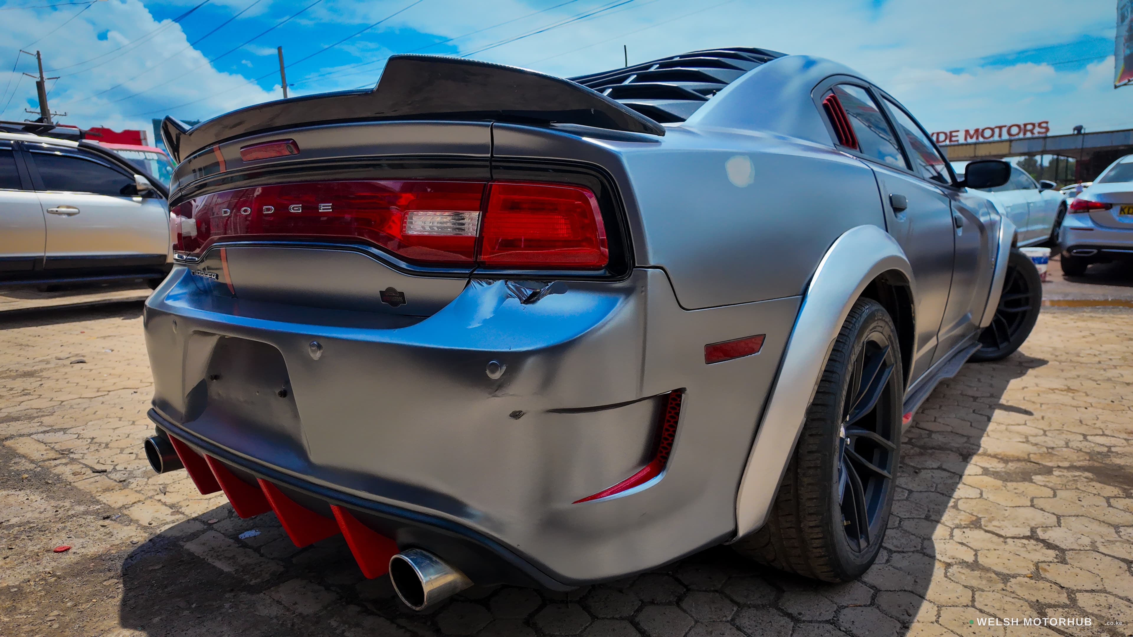 2017 Dodge Charger SXT 3.6L Petrol Sedan, photo 5