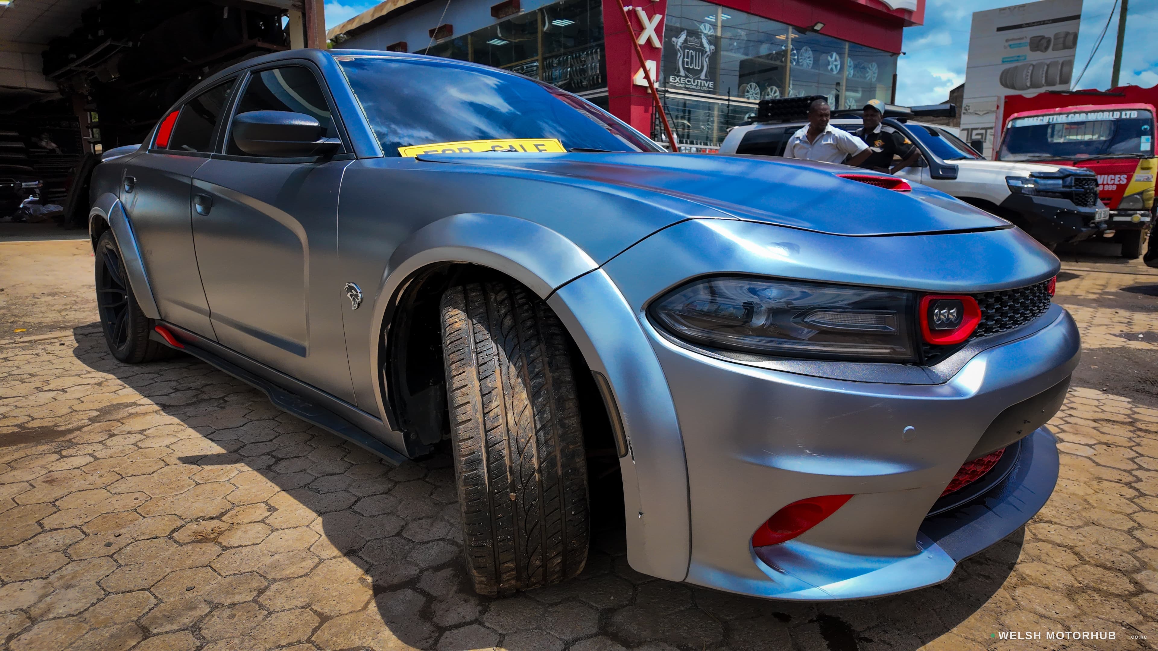 2017 Dodge Charger SXT 3.6L Petrol Sedan, photo 3