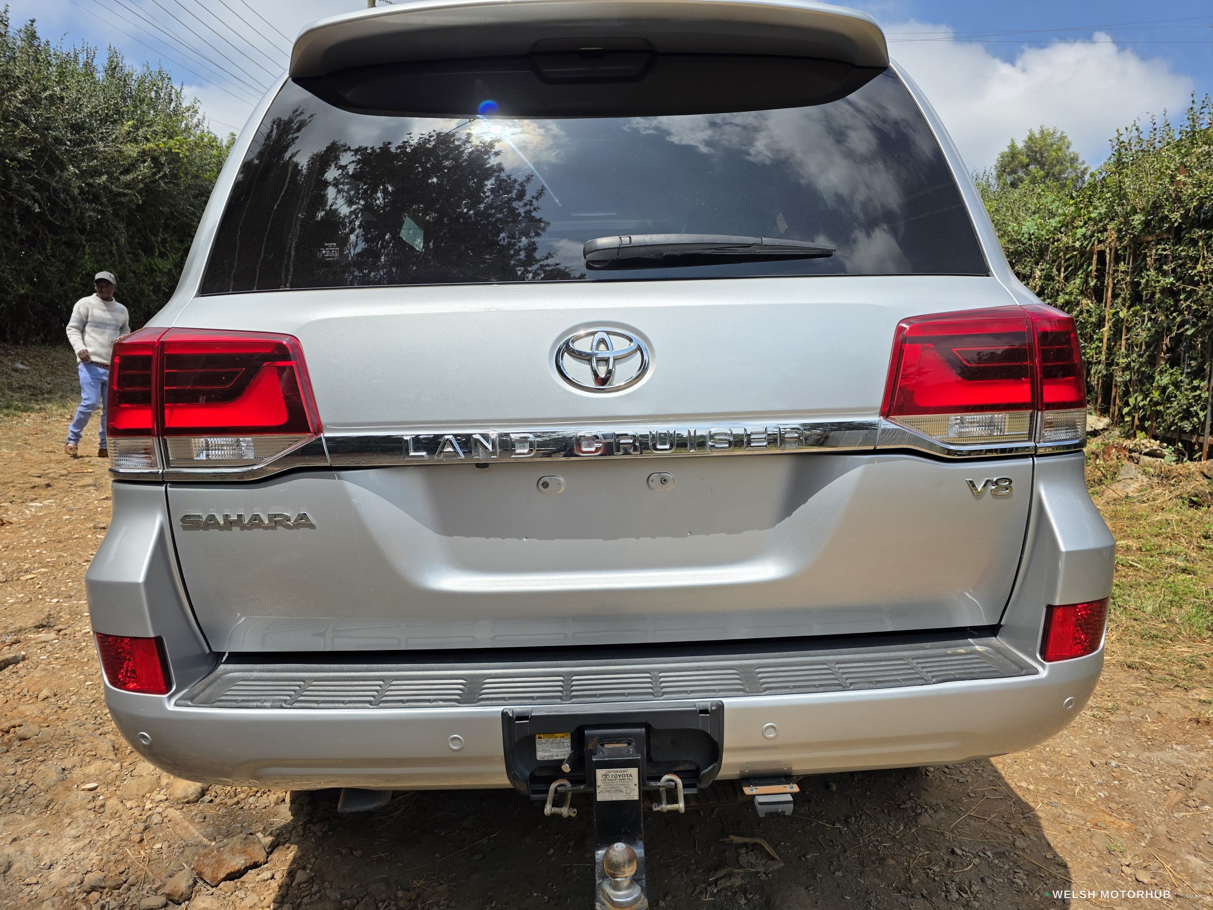 2019 Toyota Land Cruiser Sahara 4.5L Diesel SUV, photo 7