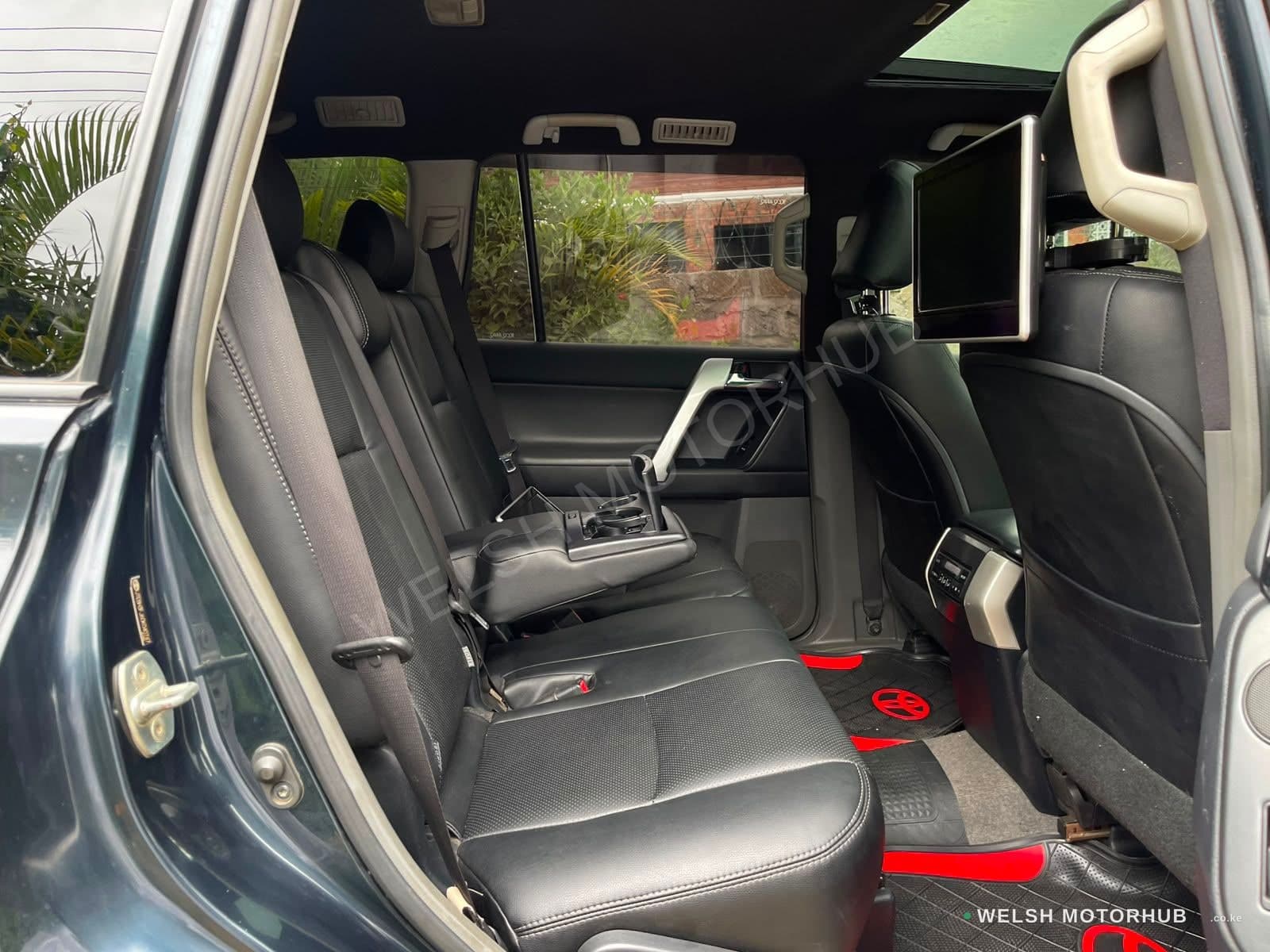 2011 Toyota Land Cruiser Prado VX 3L Petrol SUV, photo 11