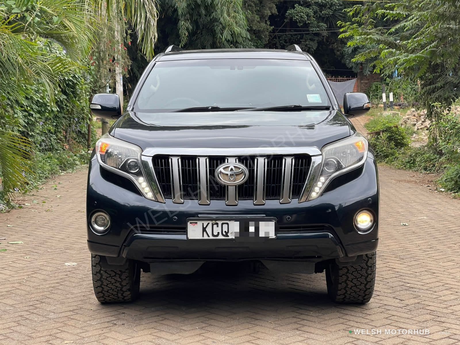 2011 Toyota Land Cruiser Prado VX 3L Petrol SUV, photo 3