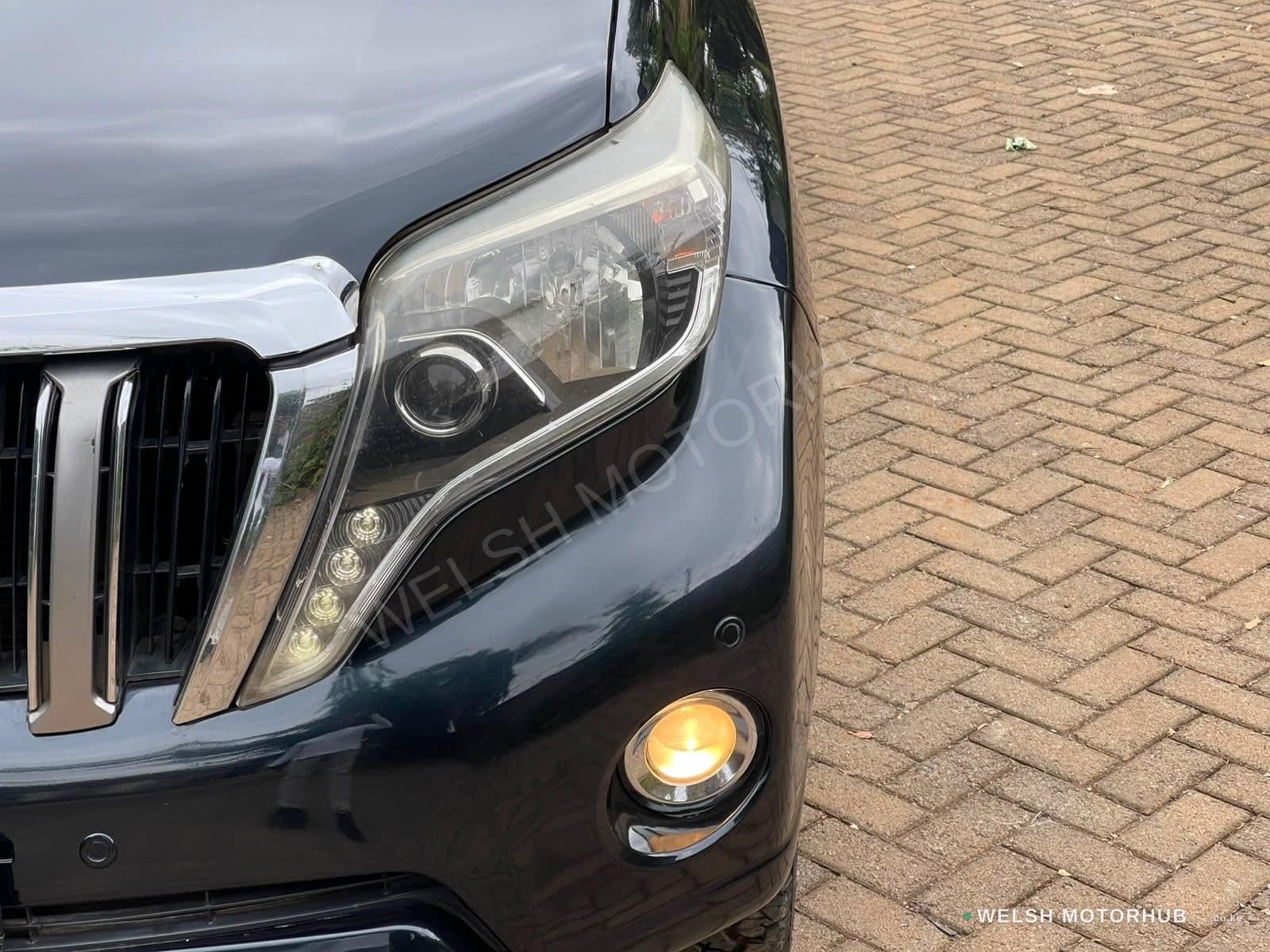 2011 Toyota Land Cruiser Prado VX 3L Petrol SUV, photo 8