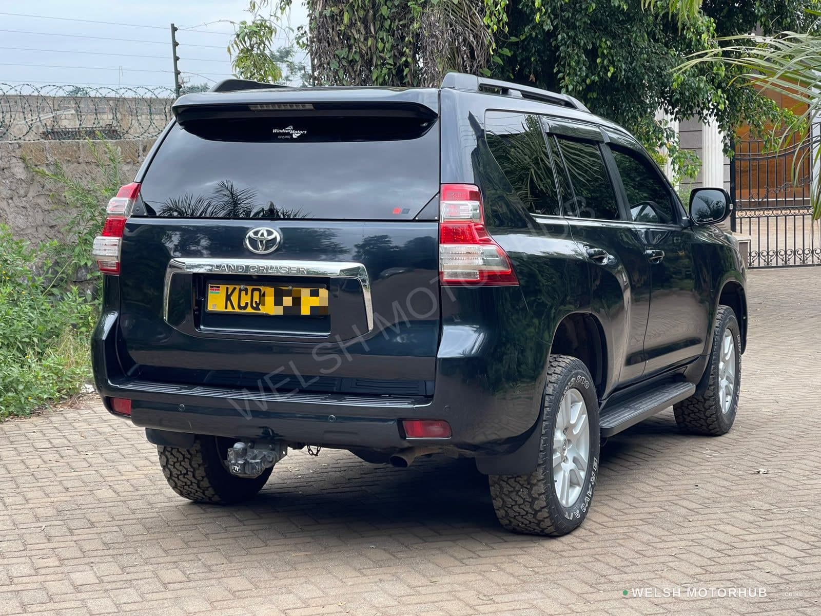 2011 Toyota Land Cruiser Prado VX 3L Petrol SUV, photo 5