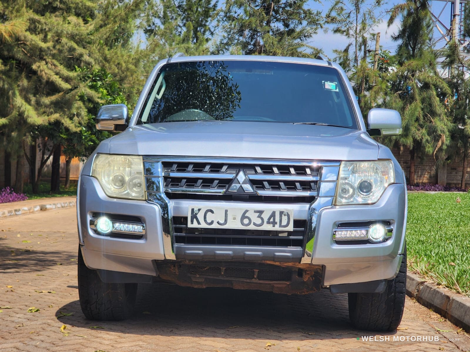 2010 Mitsubishi Pajero Shogun 3.2L Diesel SUV, photo 3