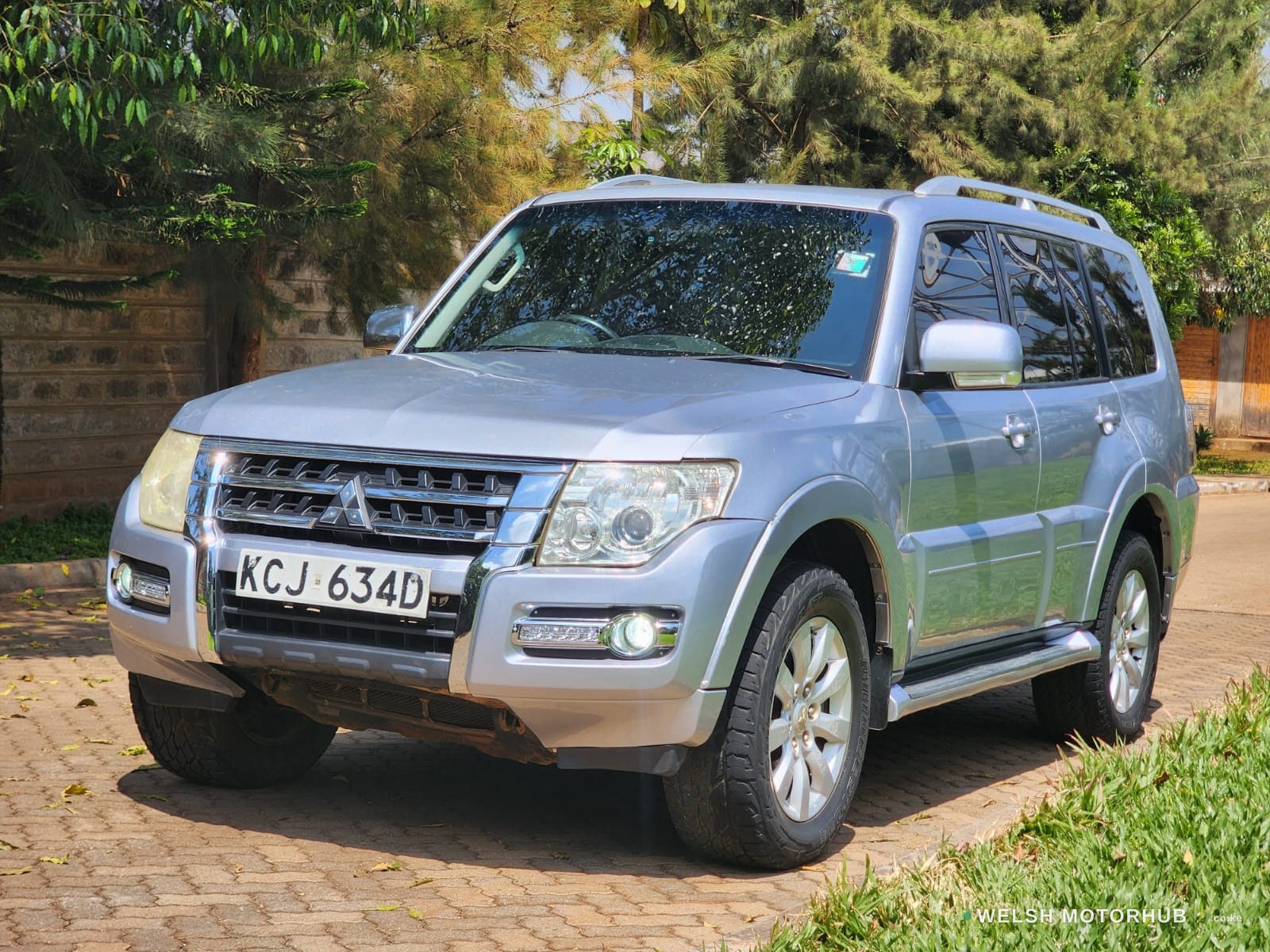 Mitsubishi Pajero ( Shogun )
