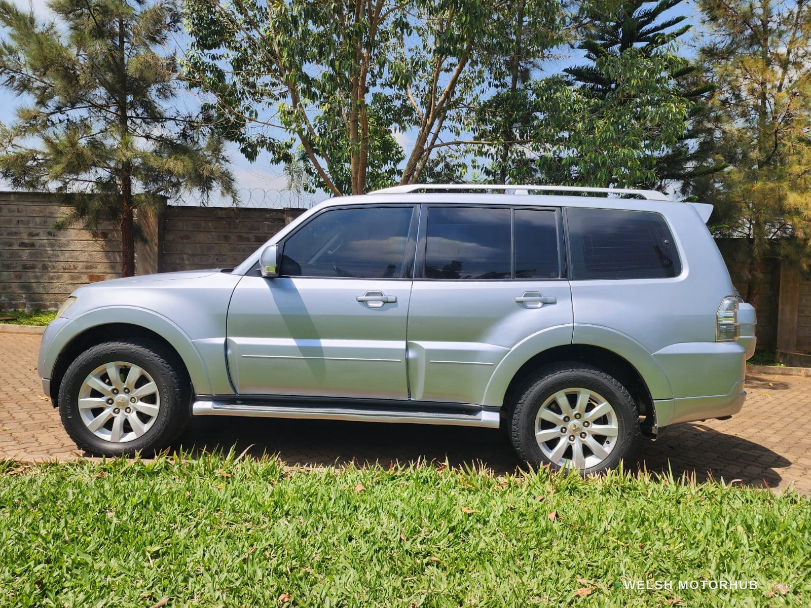 2010 Mitsubishi Pajero Shogun 3.2L Diesel SUV, photo 5