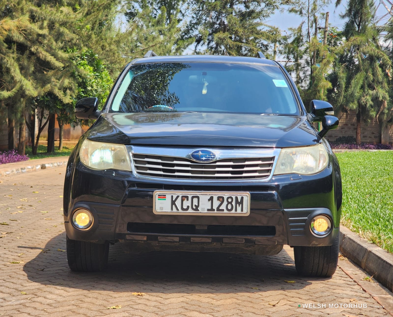 2011 Subaru Forester SH5 2L Petrol SUV, photo 2