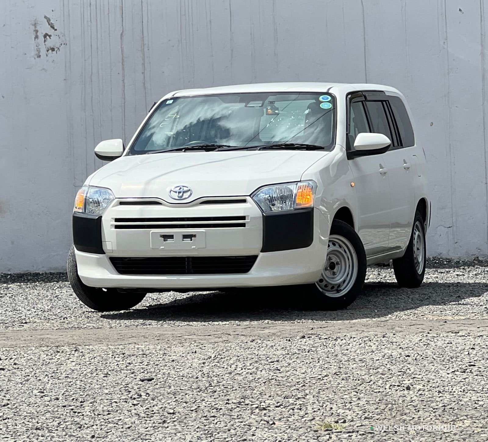 2021 Toyota Probox 1.5L Petrol, main photo