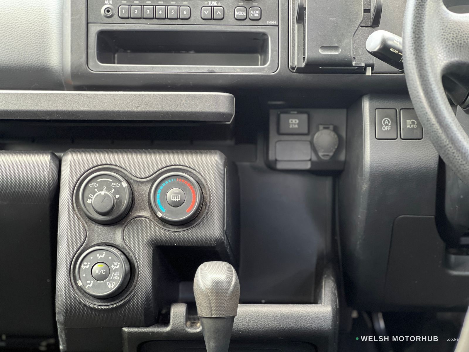 2021 Toyota Probox 1.5L Petrol, photo 9