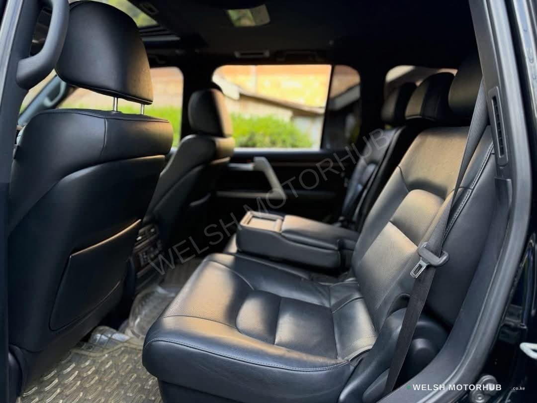 2016 Toyota Land Cruiser ZX 4.8L Petrol SUV, photo 10