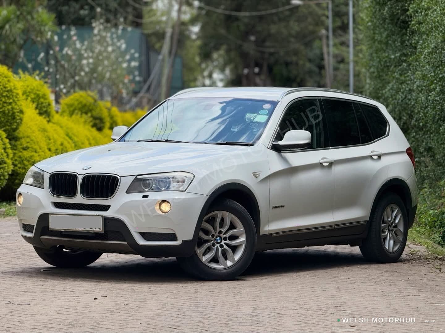 2014 BMW X3 2L Petrol SUV, photo 3