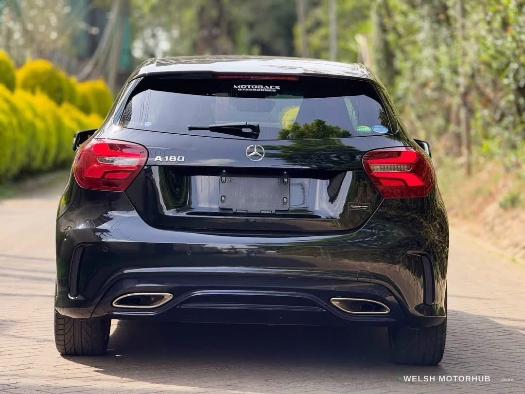 2017 Mercedes-Benz A180 AMG 1.6L Petrol Hatchback, photo 6