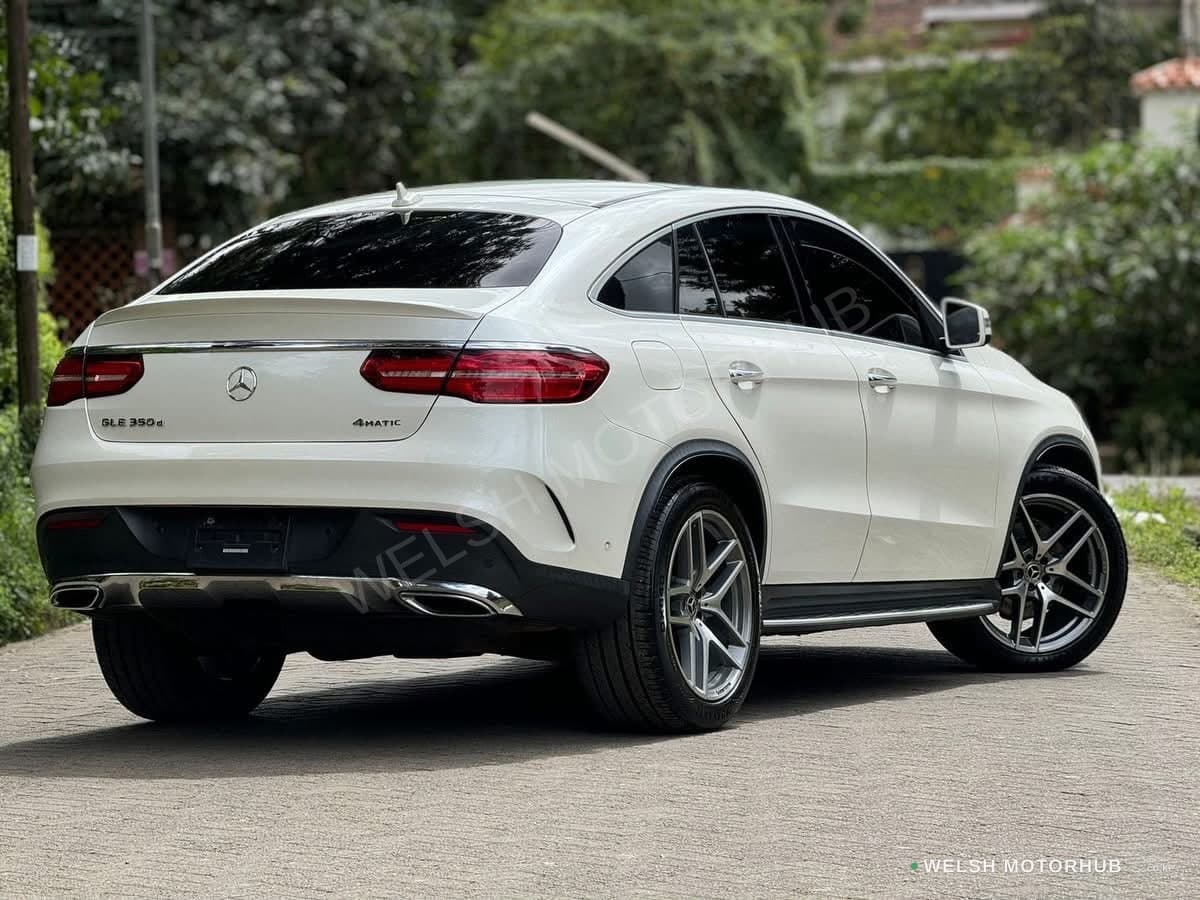 2018 Mercedes-Benz GLE 350D 4MATIC 3L Diesel SUV, photo 3