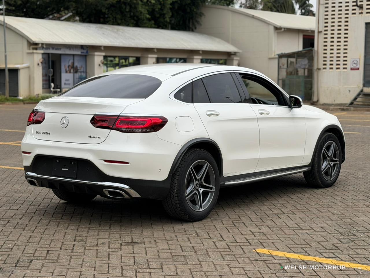 2019 Mercedes-Benz GLC220D 4MATIC AMG 2L Diesel SUV, photo 7