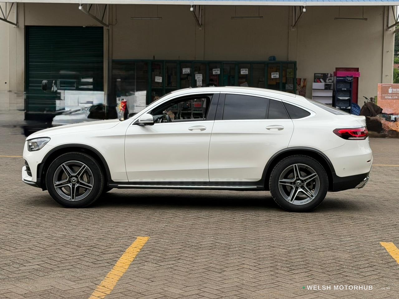2019 Mercedes-Benz GLC220D 4MATIC AMG 2L Diesel SUV, photo 5