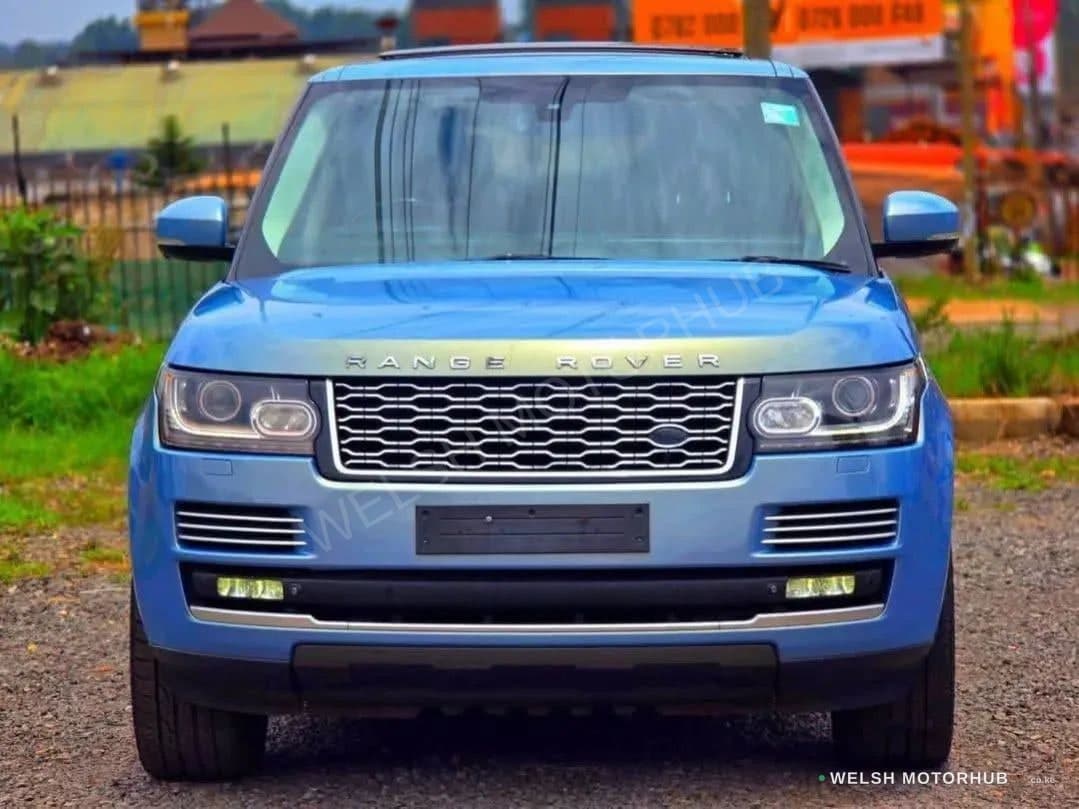 2014 Range Rover Vogue L405 4.4SDV8 Autobiography 4.4L Diesel SUV, photo 2