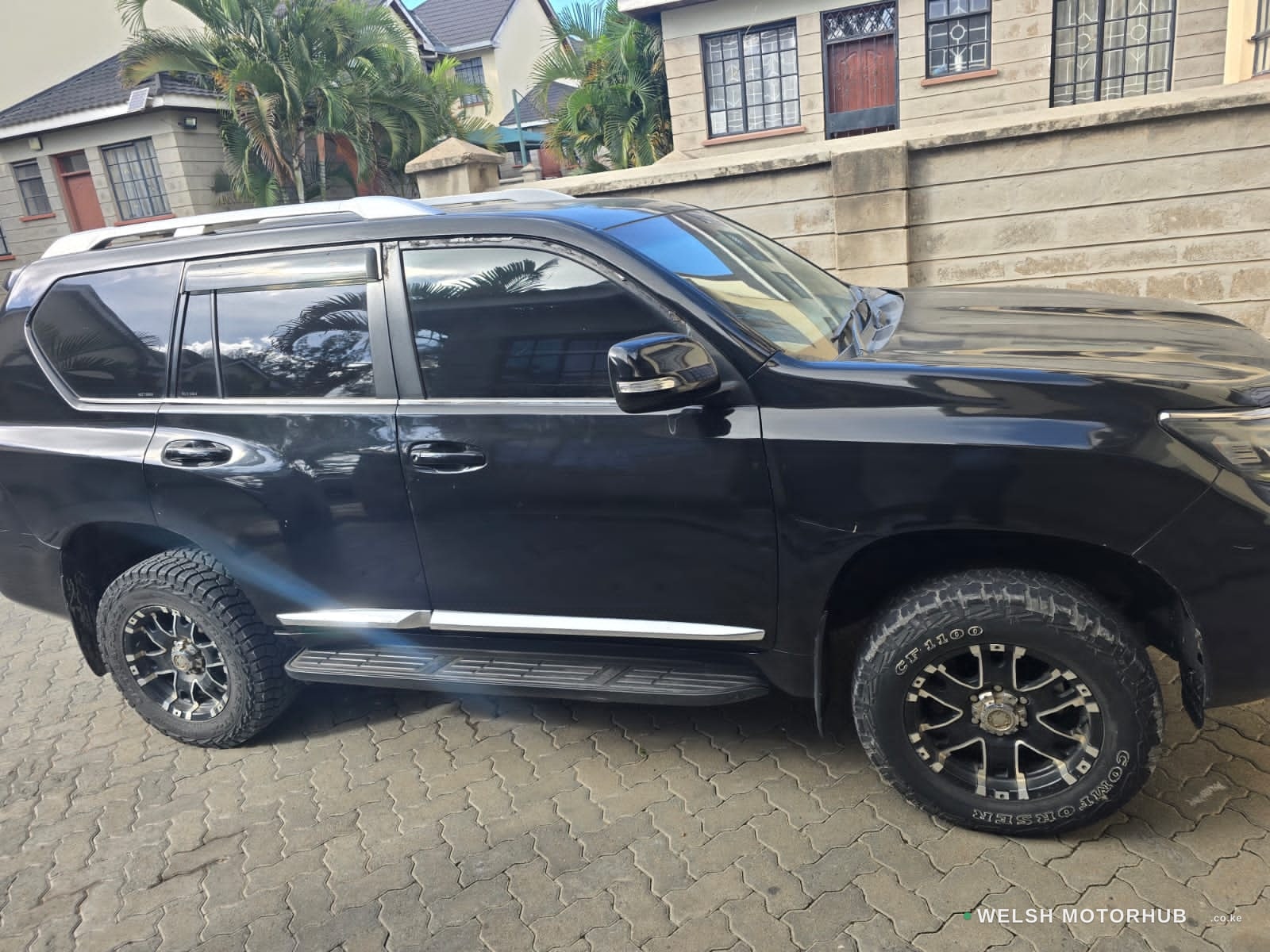 2013 Toyota Prado J150 Petrol SUV, photo 4
