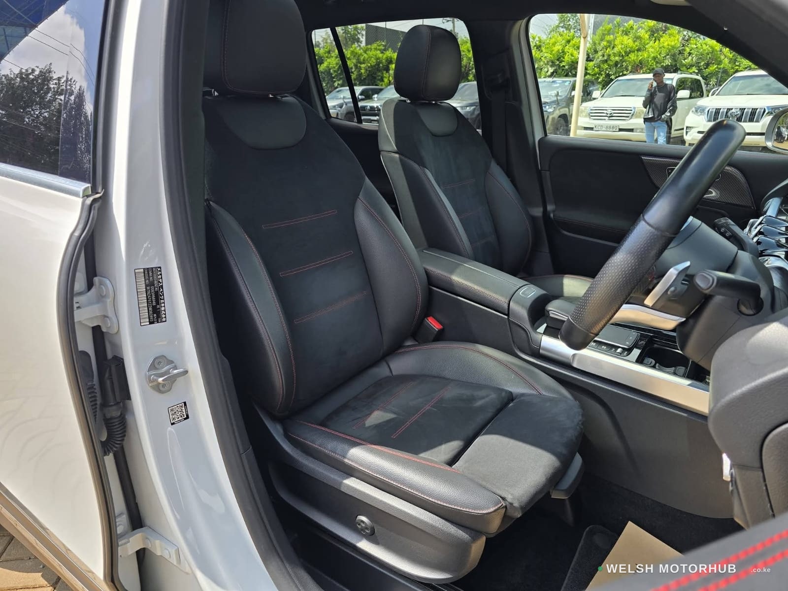 2020 Mercedes-Benz GLB 220D 2L Diesel SUV, photo 7