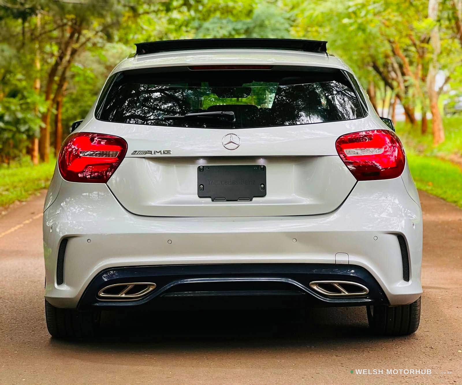 2018 Mercedes-Benz A180 AMG-LINE 1.6L Petrol Hatchback, photo 5