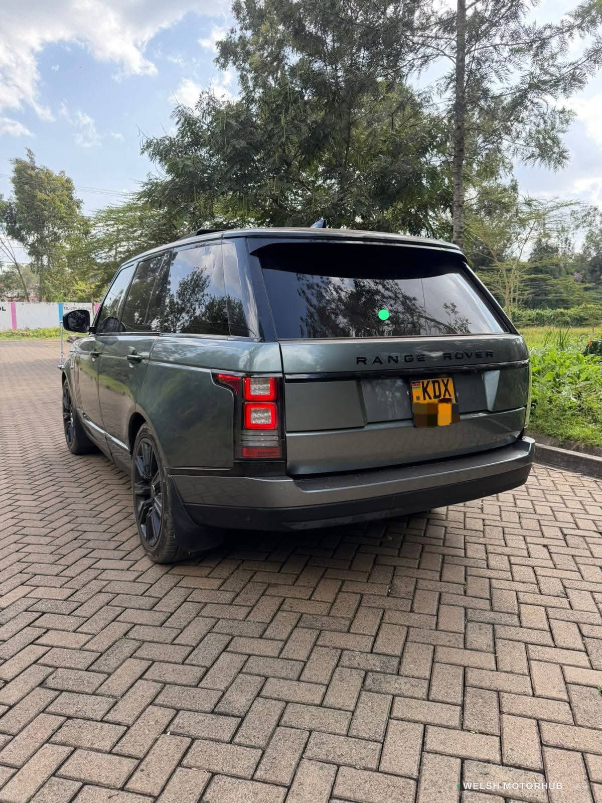 2017 Range Rover Vogue 3L Diesel SUV, photo 3