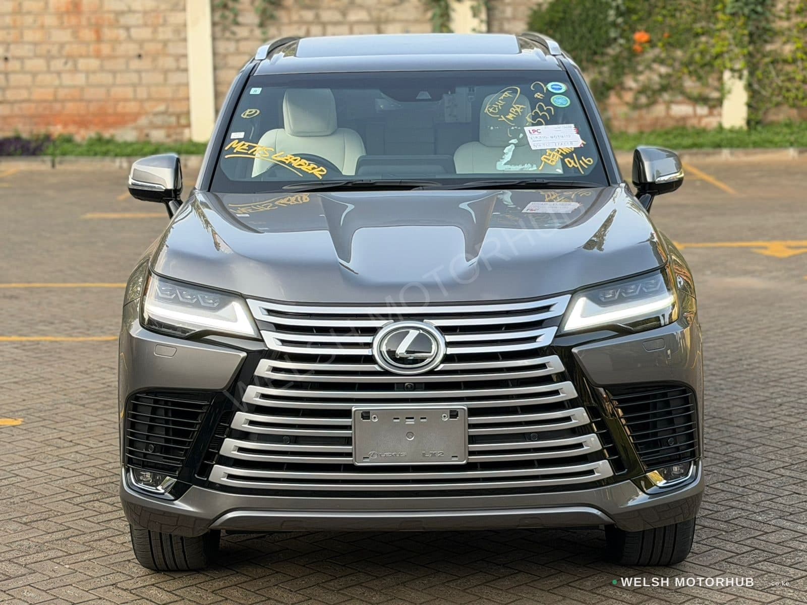 2026 Lexus LX 600 3.5L Petrol SUV, photo 3